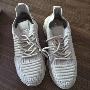 Women's Light Gray Athletic Sneakers